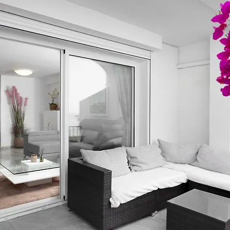 Beachfront Duplex With Seaview 아파트 Sitio de Calahonda